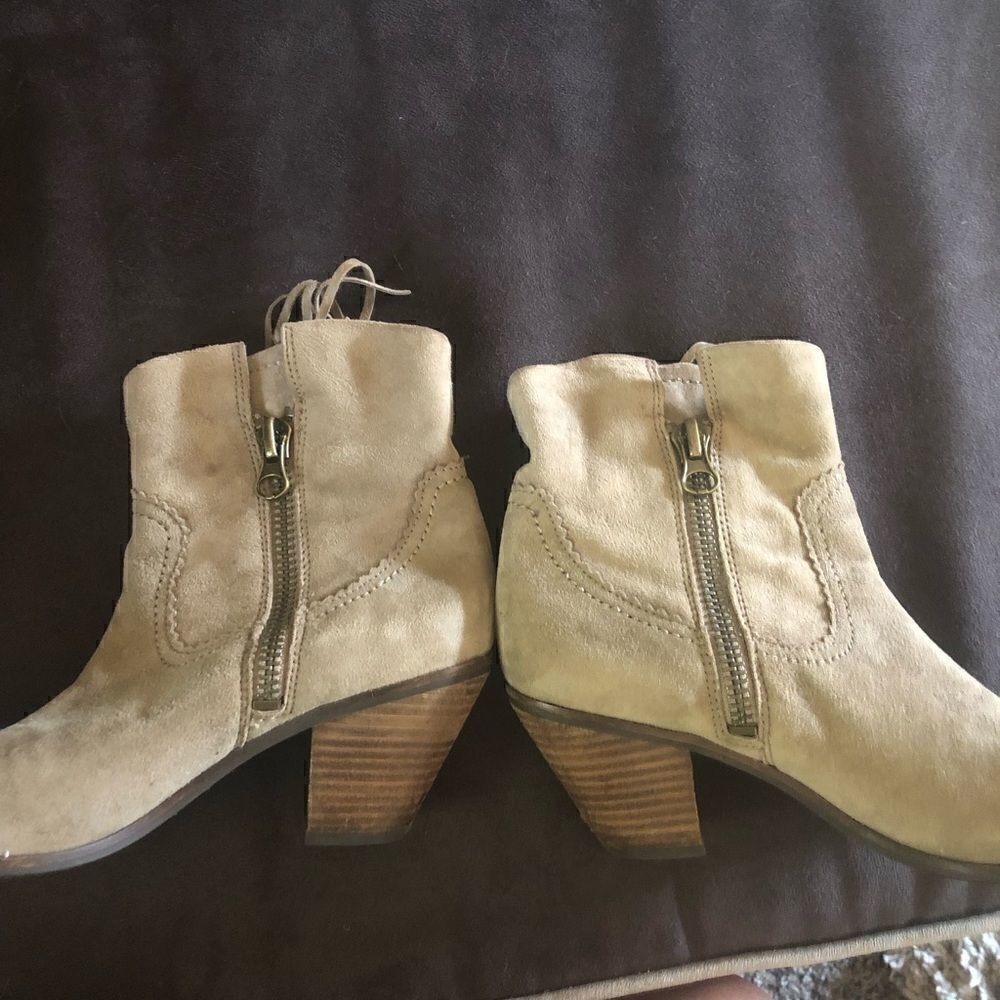 Authentic Sam Edelman booties - Picture 10 of 10